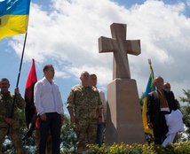 На Тернопіллі у селі Конюхи відкрили монумент Українським Січовим Стрільцям