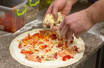 У Тернополі для "Фабрики піци" шукали працівників